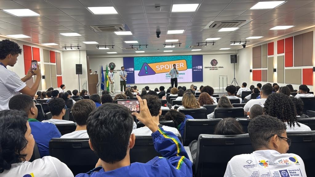 Desafio especial mobiliza estudantes do programa Estudante Cidadão do Futuro em ações de cidadania fiscal