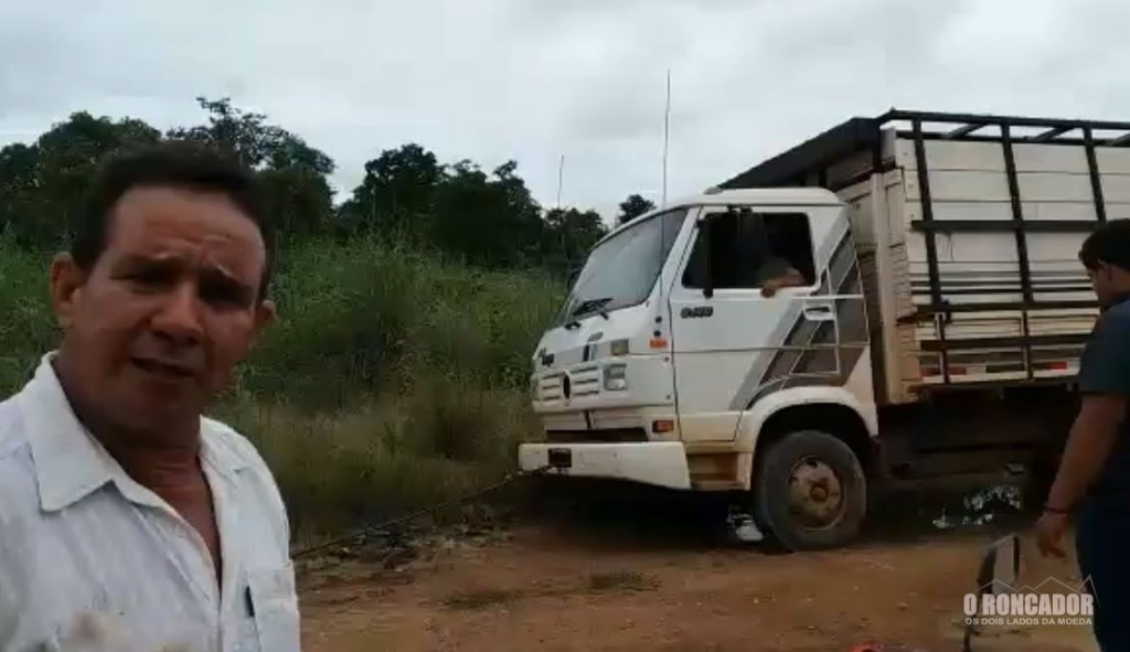 Moradores da zona rural reclamam, nas redes sociais, das péssimas condições das estradas