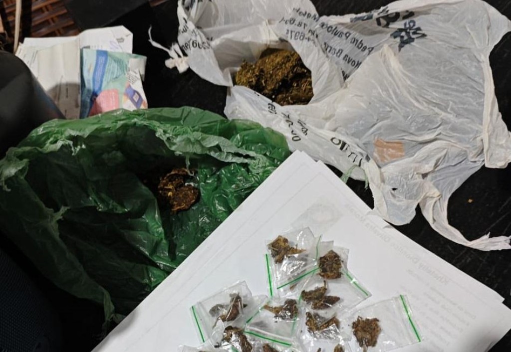 Polícias Civil e Militar cumprem 28 mandados contra o tráfico de drogas em Barra do Garças