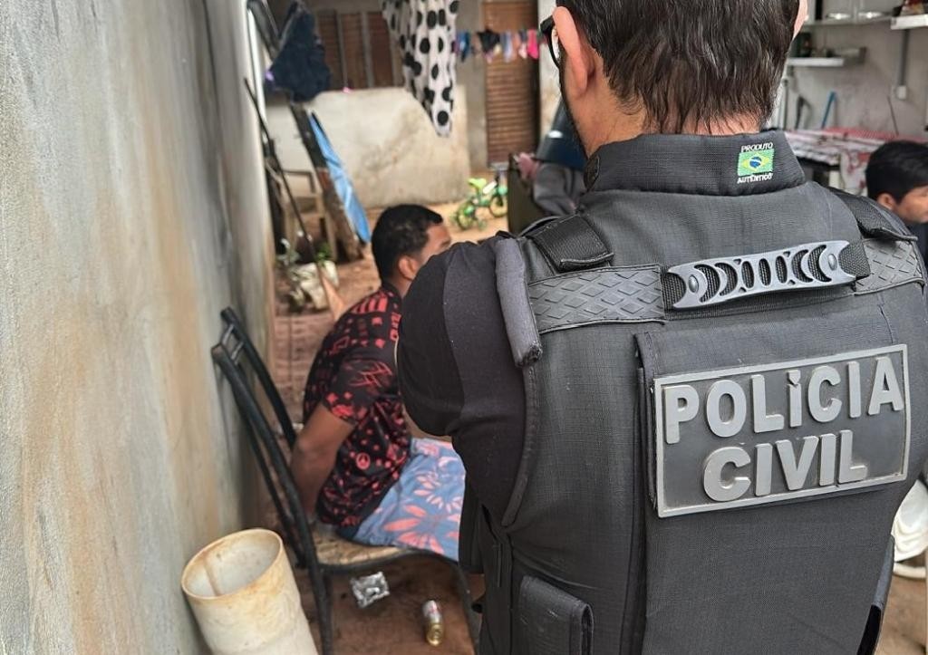 Polícia Civil deflagra operação e cumpre 52 mandados contra integrantes de facção criminosa
