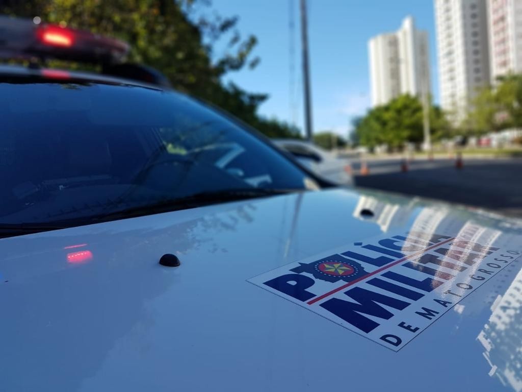Polícia Militar prende suspeito de perseguir esposa com uma faca em Cuiabá