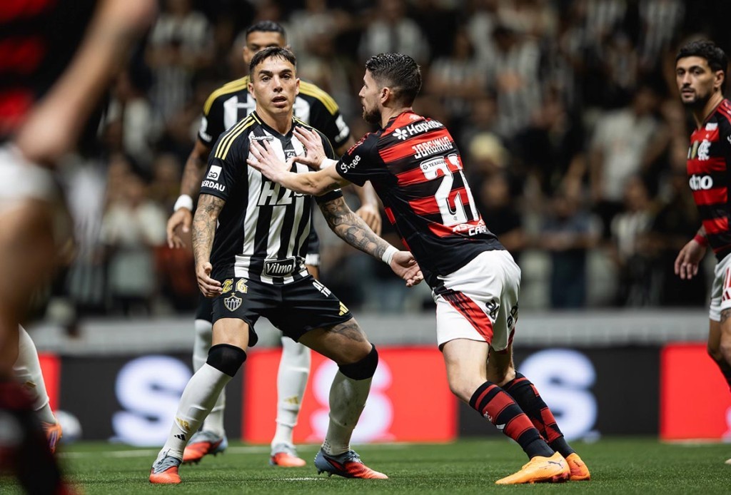 Flamengo empata com Atletico e adia festa pela conquista do Brasileirão