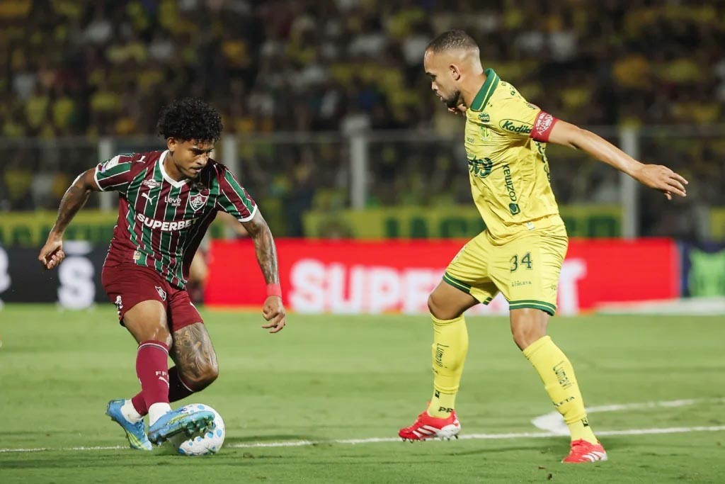 Mirassol vence o Fluminense e interrompe reação tricolor no Brasileirão