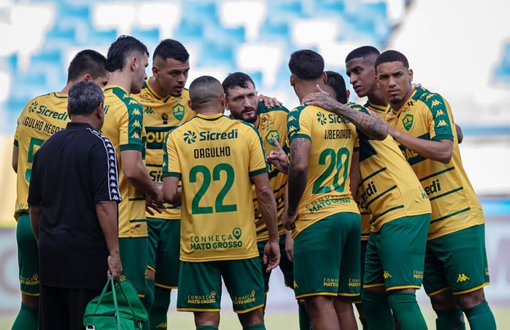 Cuiabá supera Criciúma e impede subida catarinense à elite do futebol