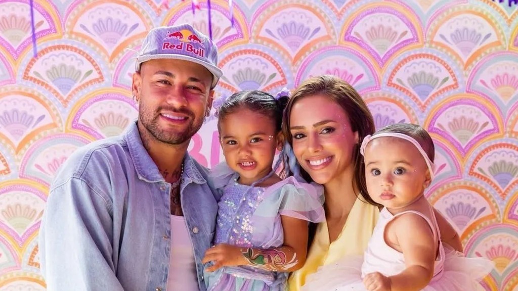 Neymar faz declaração emocionante para Bruna Biancardi no Dia das Mães: ‘Pedi’