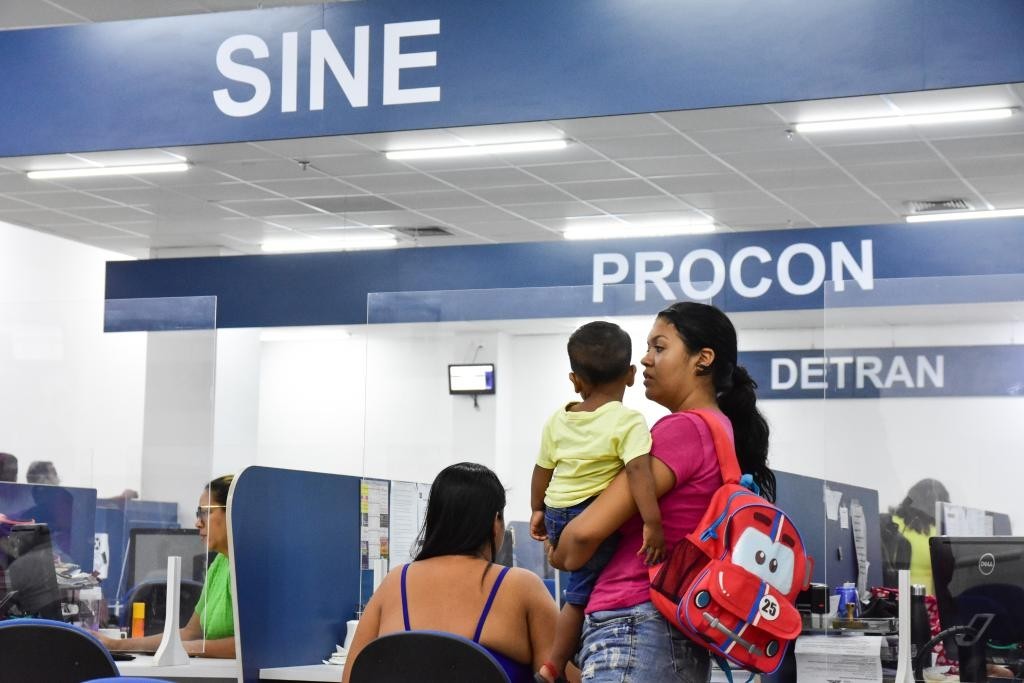 Sine Estadual oferta mais de 1.900 vagas de emprego nesta semana
