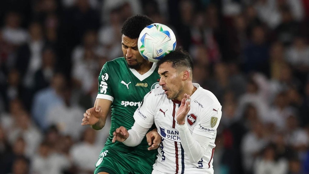 Palmeiras perde para LDU e se complica na Libertadores