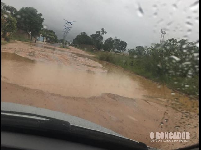Moradores reclamam de abandono no bairro Parque dos Buritis em Nova Xavantina