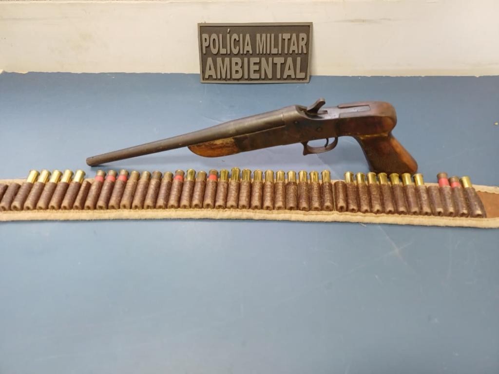 Companhia Ambiental prende homem com arma e munições em Sinop