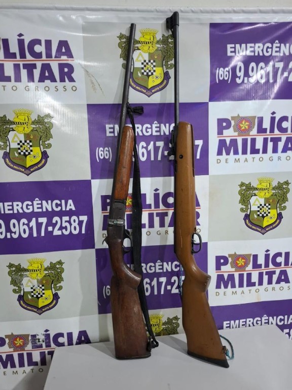 PM localiza mulher que fugiu de agressões e ameaças e prende homem com armas de fogo
