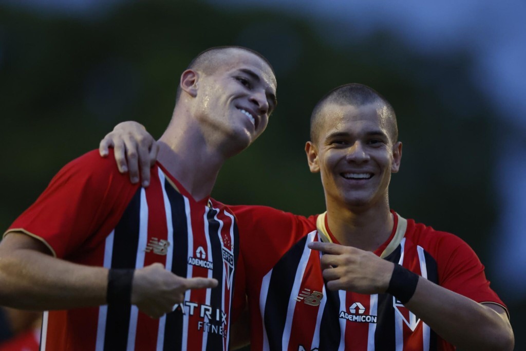 São Paulo goleia e encerra fase de grupos da Copinha com 100% de aproveitamento