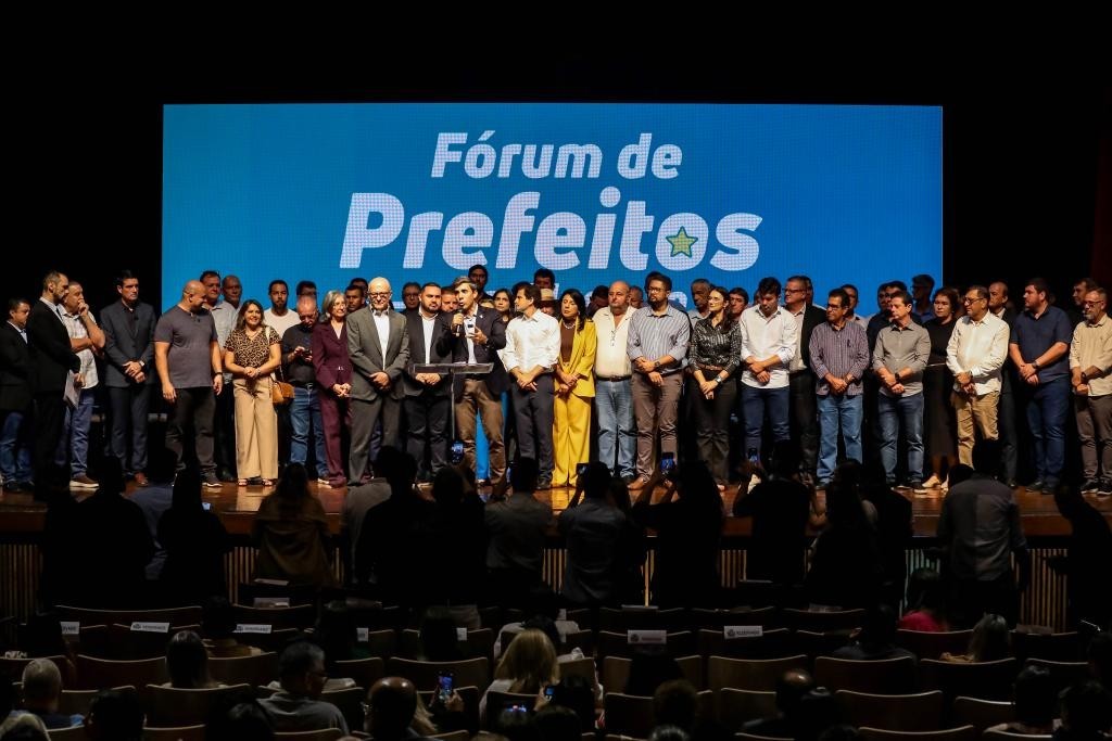 Seduc reúne lideranças municipais no 2º Fórum de Prefeitos pela Educação em Cuiabá