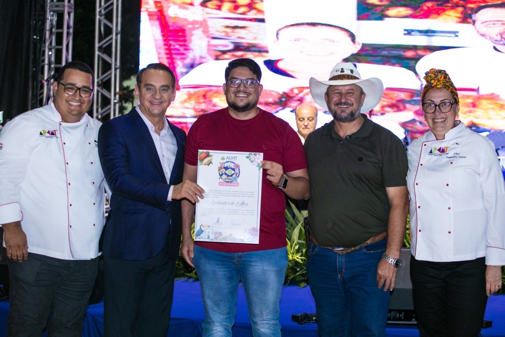 ALMT homenageia mais de 100 profissionais da gastronomia de 16 municípios de MT