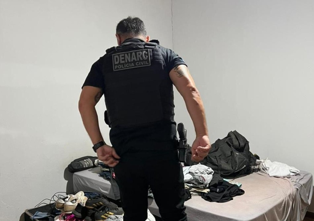 Polícia Civil cumpre mandados contra grupo criminoso envolvido com tráfico de drogas sintéticas em Cuiabá