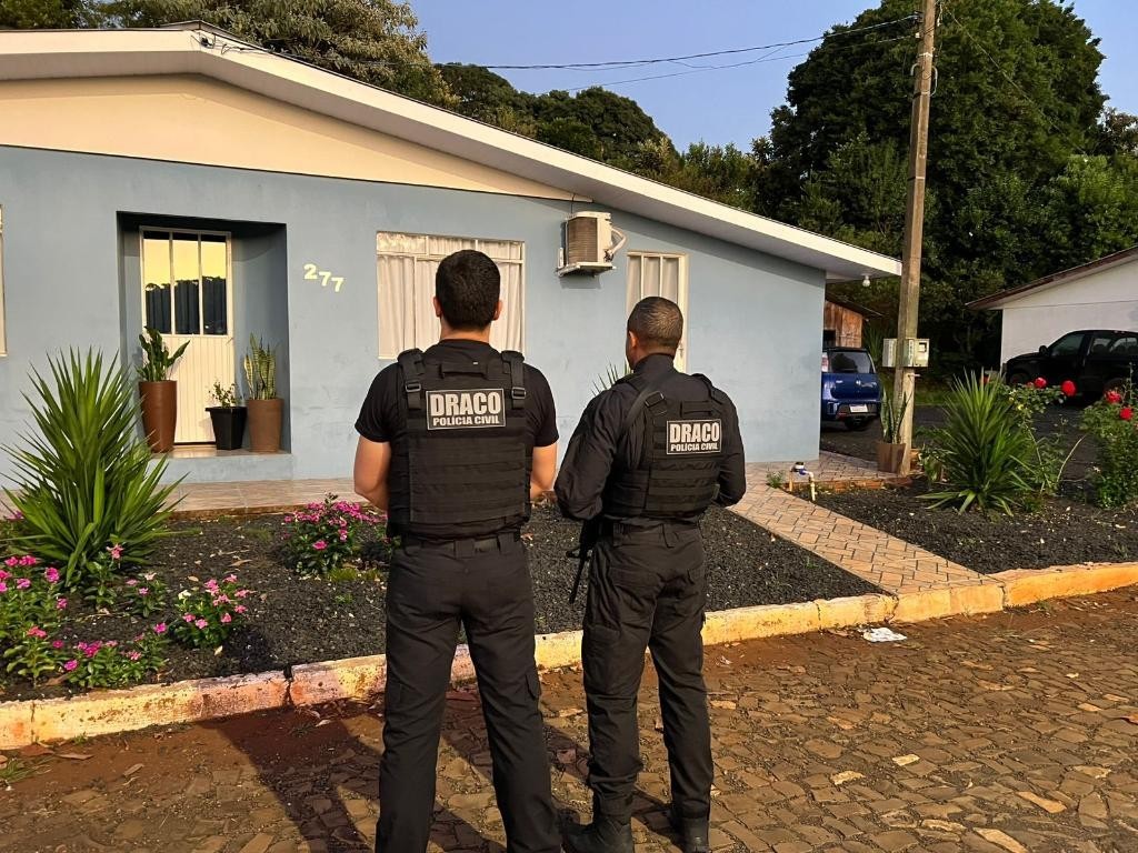 Polícia Civil cumpre 61 mandados e desarticula núcleo financeiro de facção criminosa