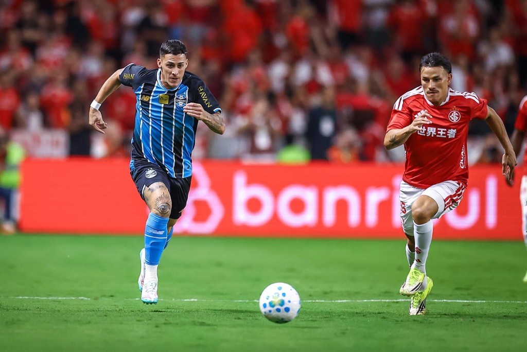 Grenal sem graça termina zerado no Beira-Rio e frustra torcidas gaúchas