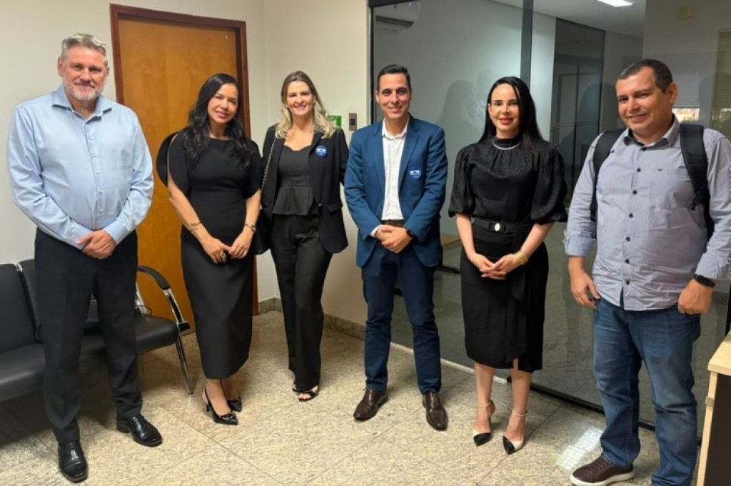 Corregedoria do MPMT conhece sistema do MPTO em visita técnica