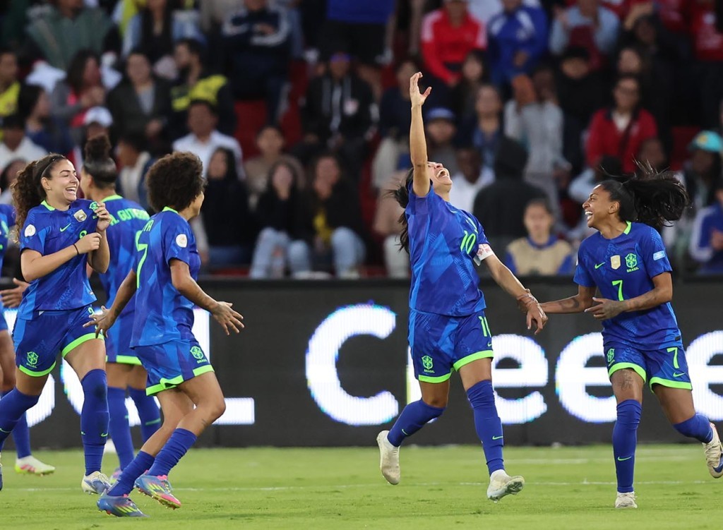 Brasil é Eneacampeão da Copa América Feminina em final de tirar o fôlego