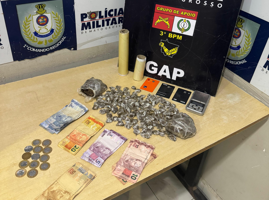 Polícia Militar conduz três suspeitos com 128 porções de maconha em Cuiabá