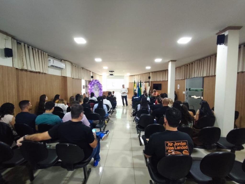 Escola de Saúde Pública capacita profissionais do SUS para atendimento à hanseníase