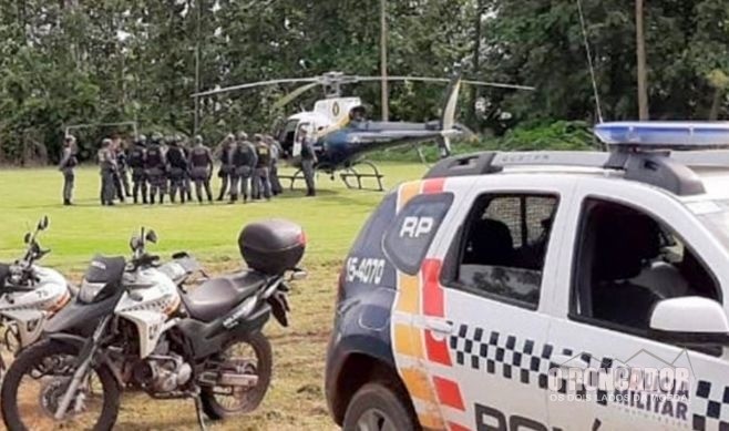 Assassino de dois homens enfrenta a polícia e morre em tiroteio