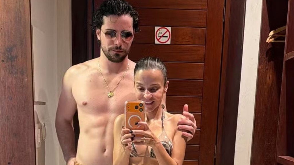 Maiara compartilha clique romântico com namorado e faz declaração: ‘Ele está aqui’