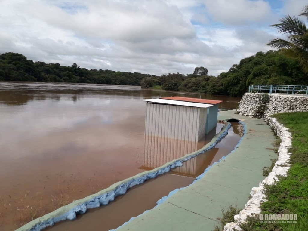 Rio das Mortes – chuvas em Nova Xavantina fazem subir o nível da água (Veja vídeo e fotos)