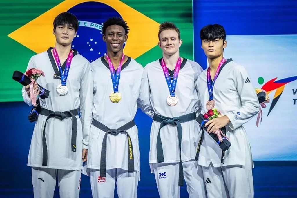 Ouro histórico: Henrique Marques conquista o primeiro título mundial masculino do Brasil no Taekwondo