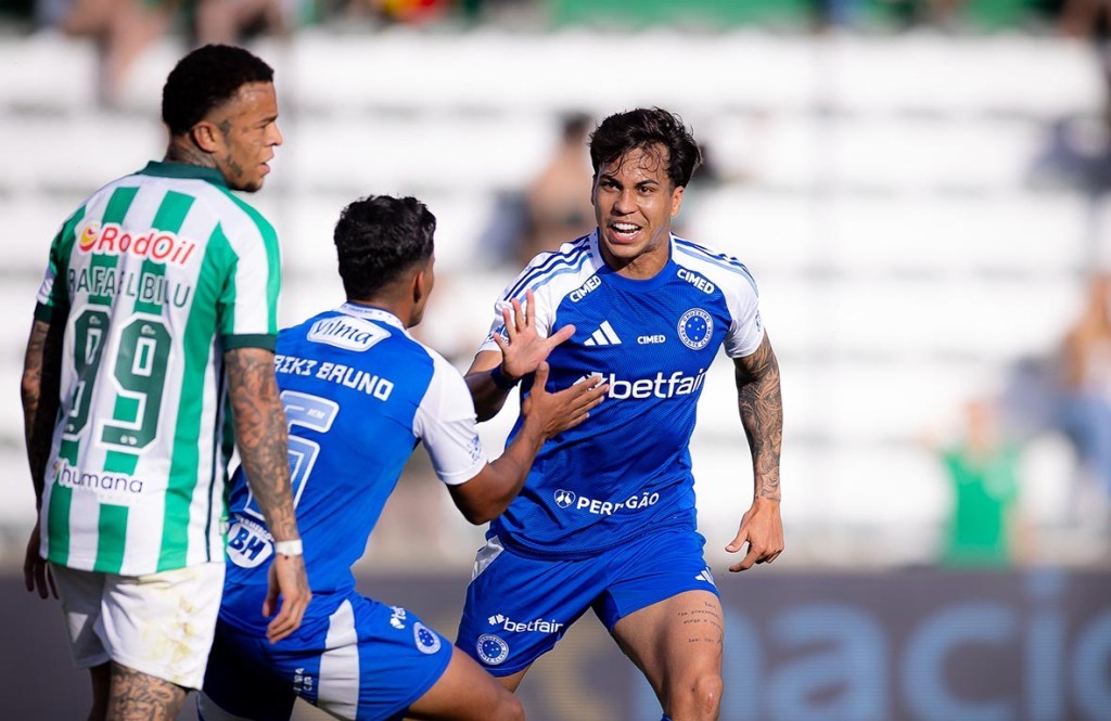 Cruzeiro consegue empate heroico; 3 a 3 contra o Juventude 