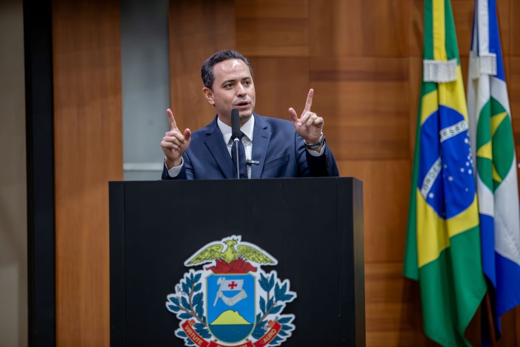 Diego Guimarães propõe fim de multas no centro de Cuiabá e área coberta no aeroporto para motoristas de aplicativo
