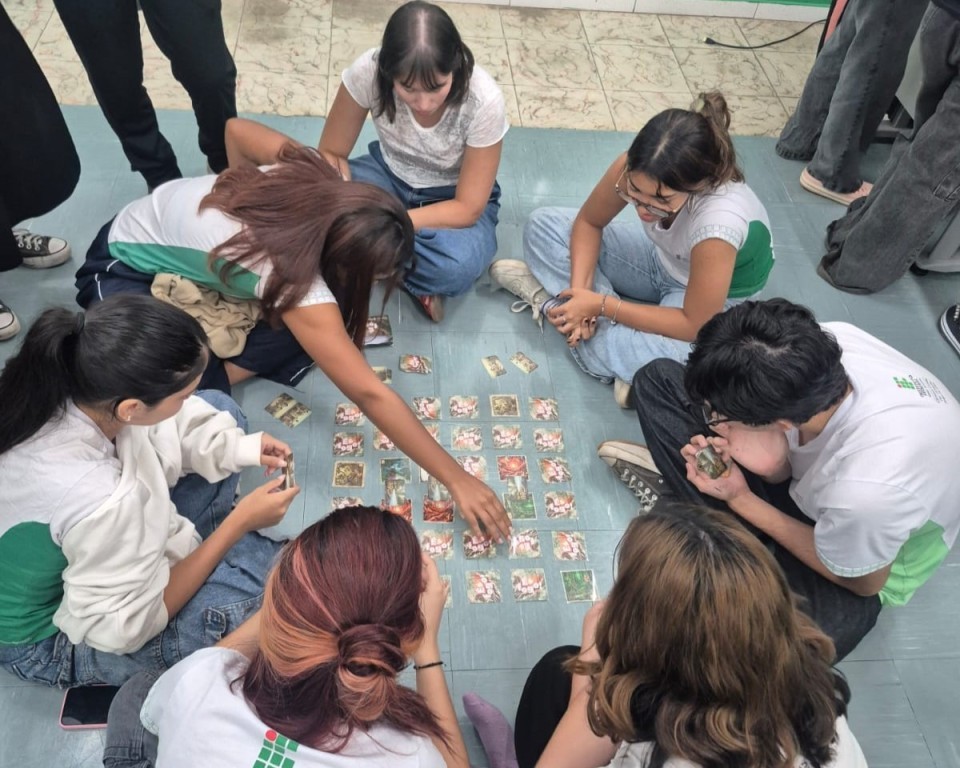 Jogo educativo sobre prevenção de incêndios vence prêmio no SBoardGames 2026