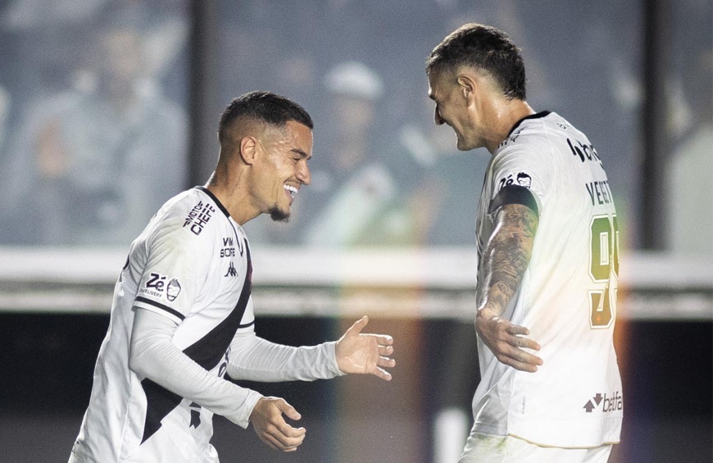 Vasco supera CSA em São Januário e avança às quartas da Copa do Brasil