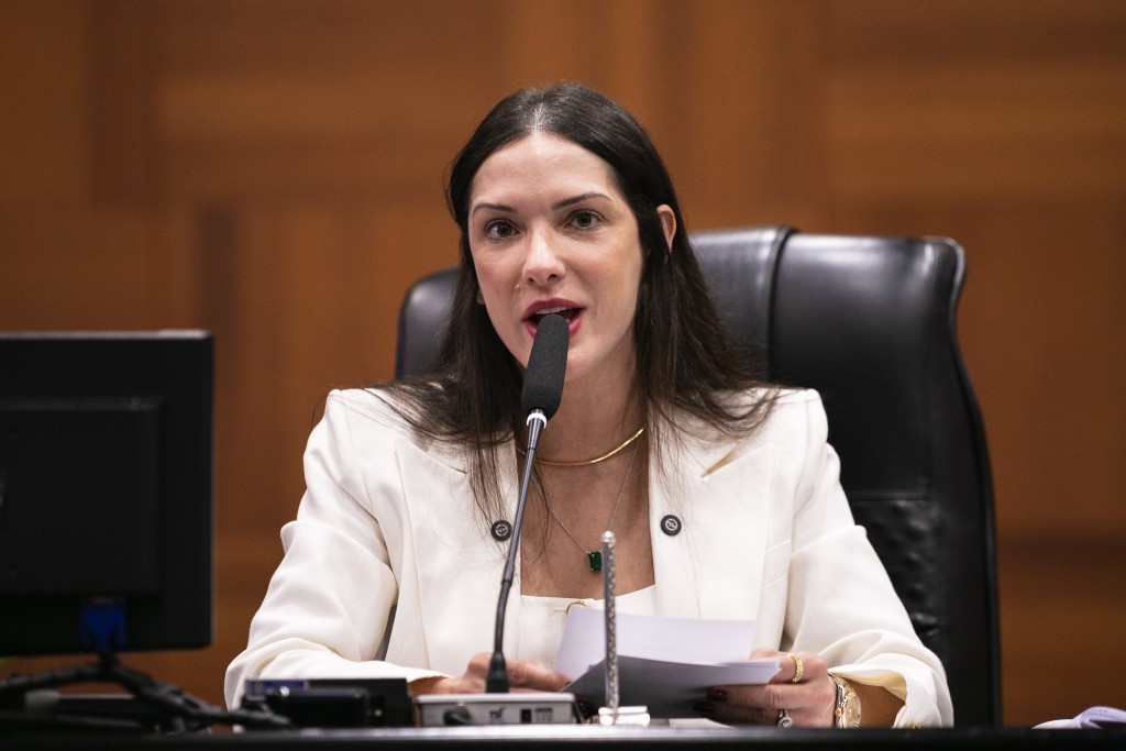 Lei cria semana de conscientização sobre deepfakes e pornografia não consensual em Mato Grosso