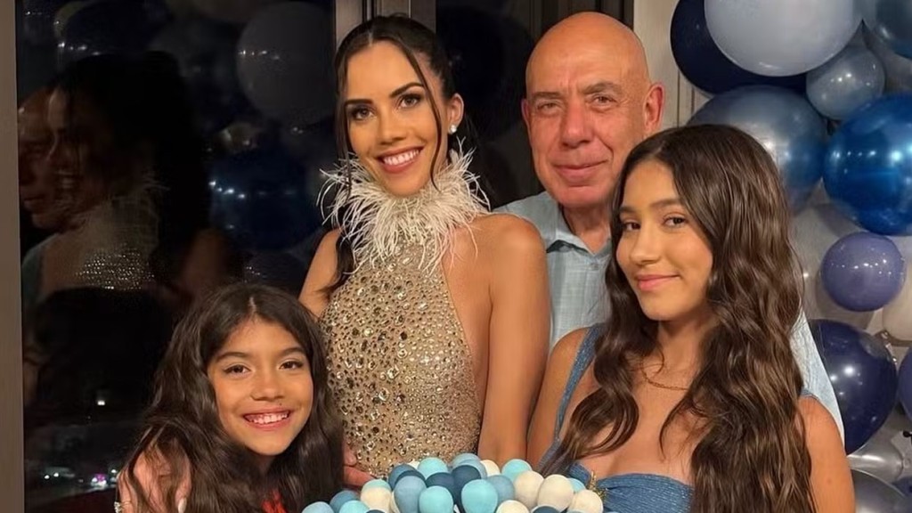 Daniela Albuquerque celebra união com Amilcare Dallevo: ‘E já são 22 anos’