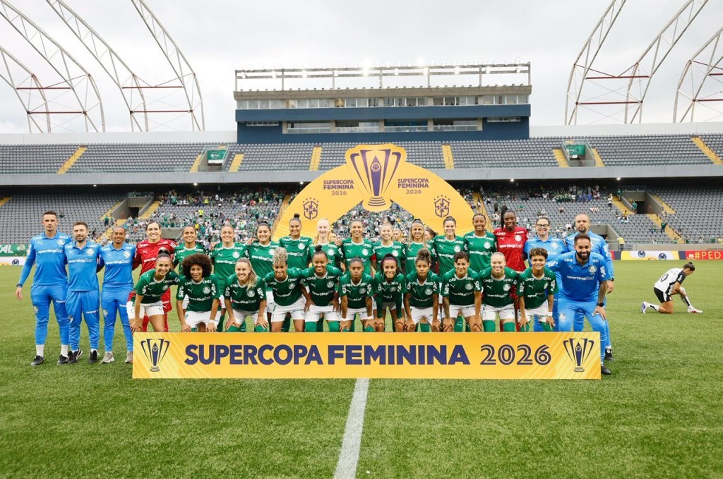 Palmeiras vence Corinthians e é campeão da Super Copa Feminina