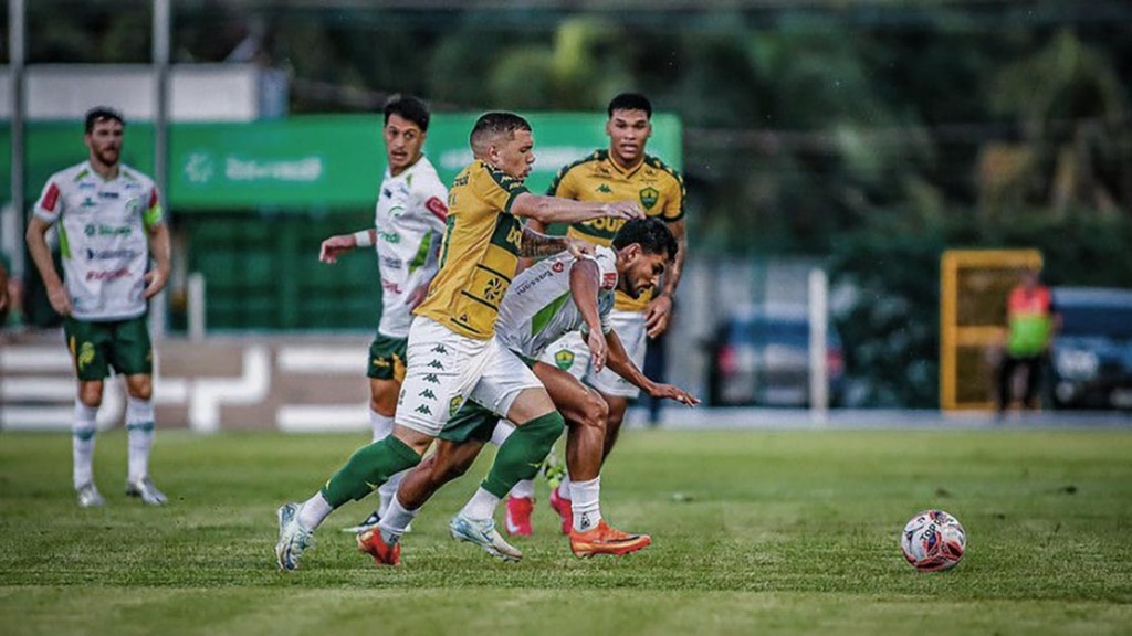 Luverdense inicia Campeonato Mato-grossense com vitória suada sobre o Cuiabá