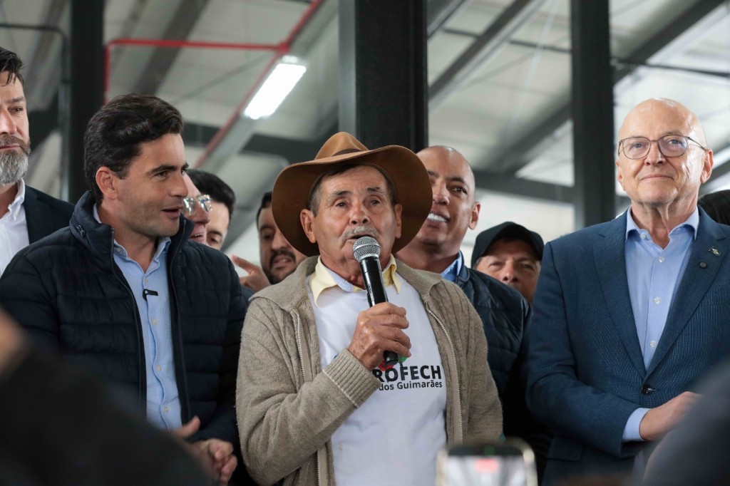 Governador entrega nova Feira do Produtor: "nunca antes tivemos uma oportunidade como essa", afirma feirante mais antigo